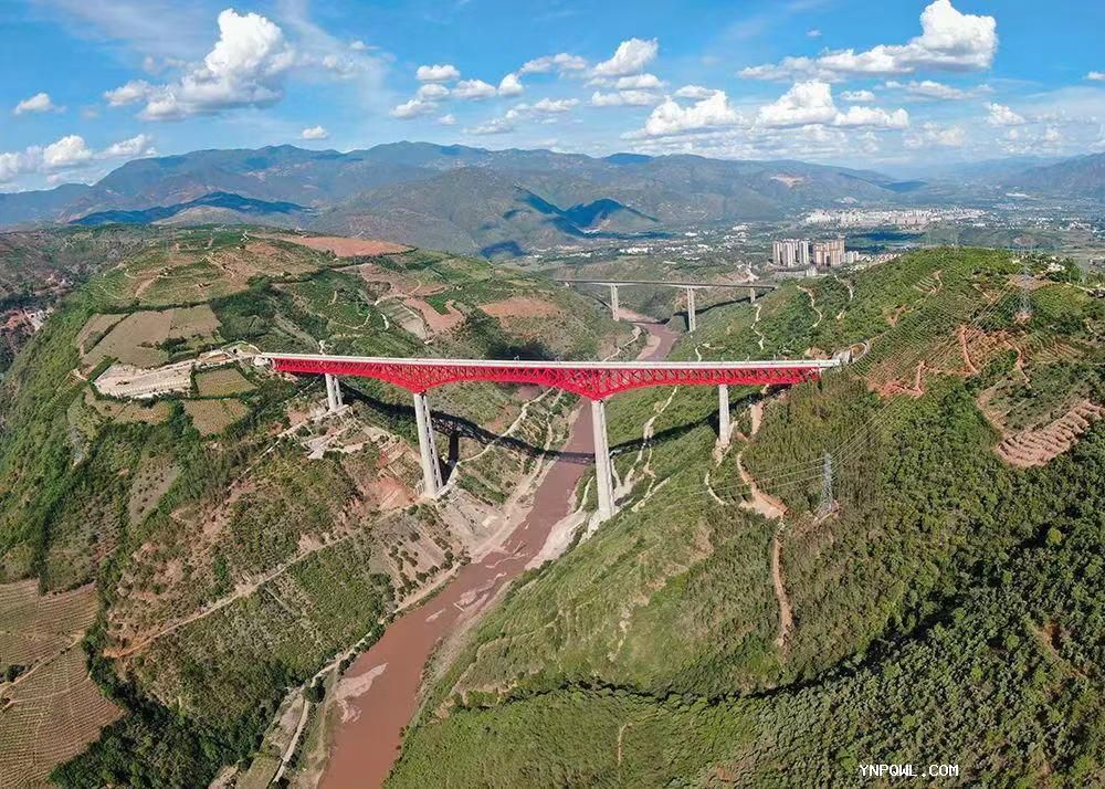 配齊物流借助中老鐵路，與中老兩國攜手合作